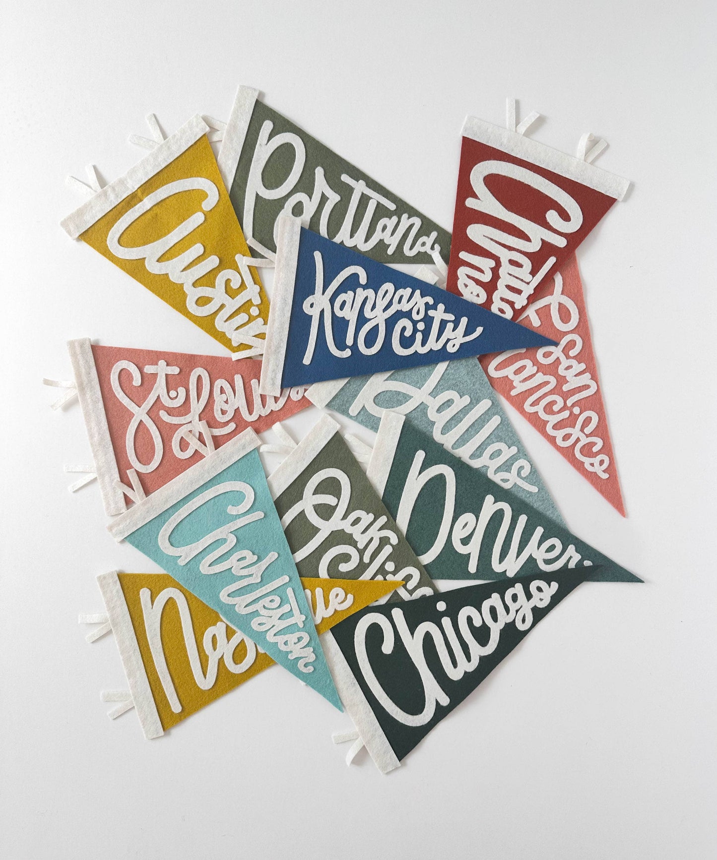 Custom city or state pennant: Evergreen