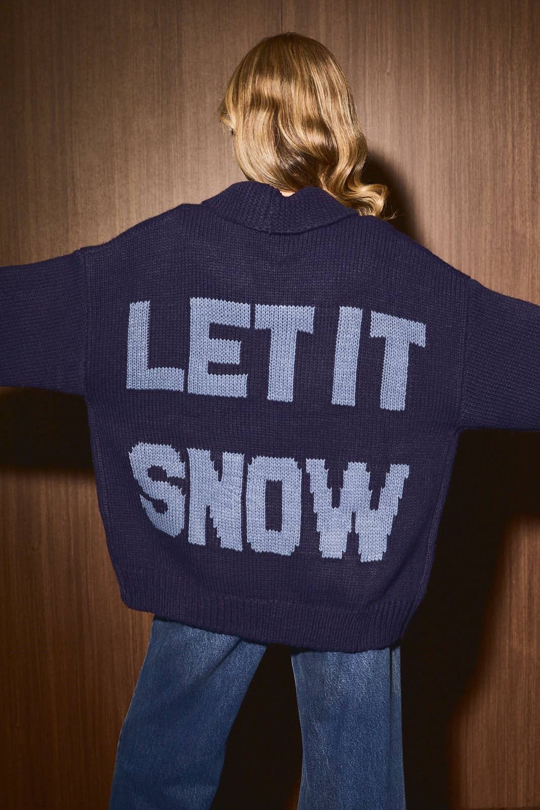 Après Ski Let It Snow Cardigan