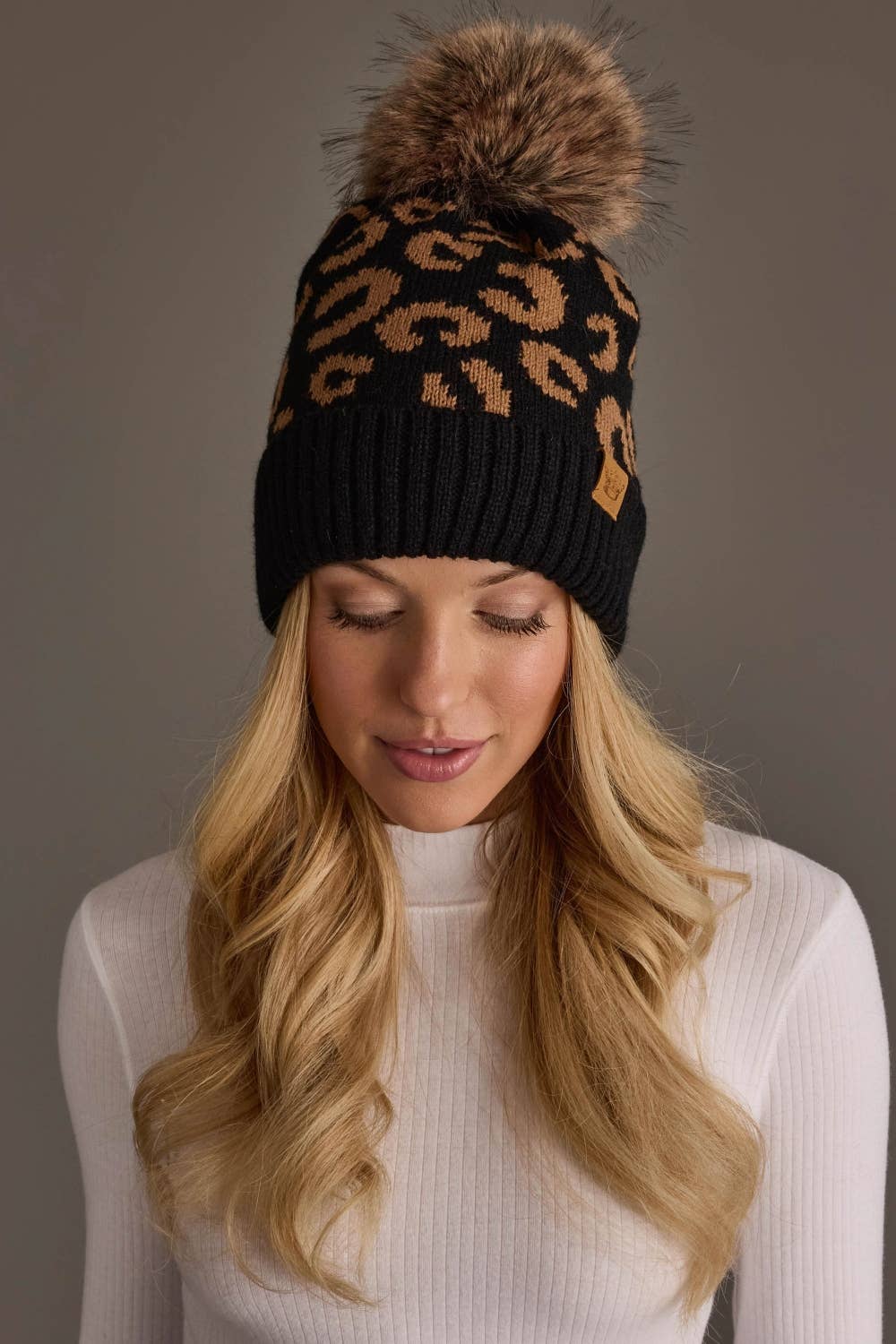 Black Leopard Pattern Knit Pom Hat